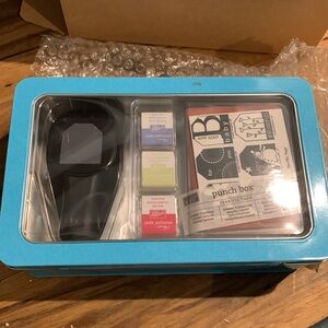 Stampin’ Up! Terrific Tags Box set of 6 stamps and tag punch in tin box